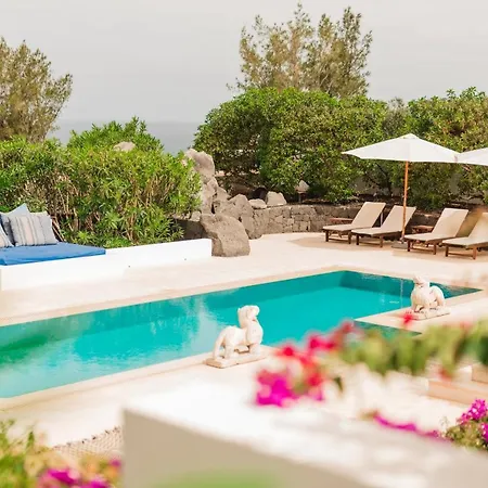 Daire Thesuites Lanzarote Casa Sua *