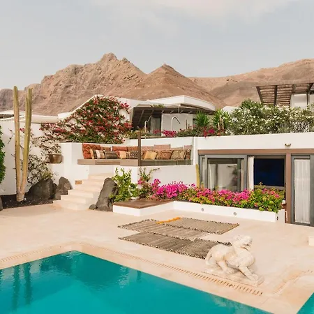 Thesuites Lanzarote Casa Sua * Famara